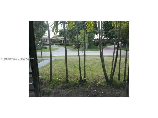 1100 N Shore Dr, #0