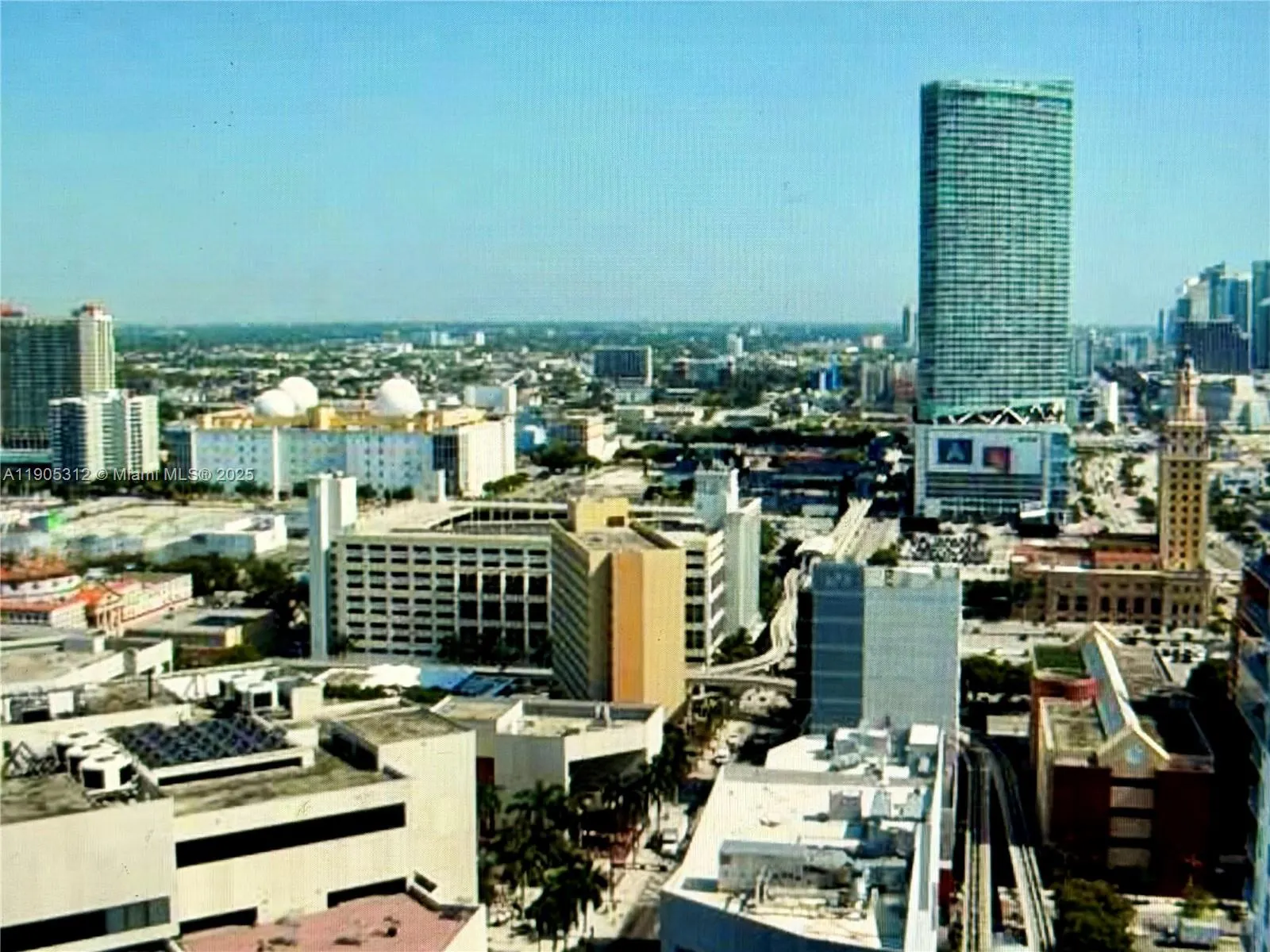 133 NE 2nd Ave, #2611