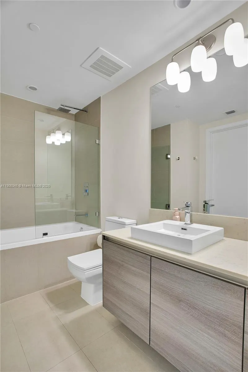 1080 Brickell Ave, #3106