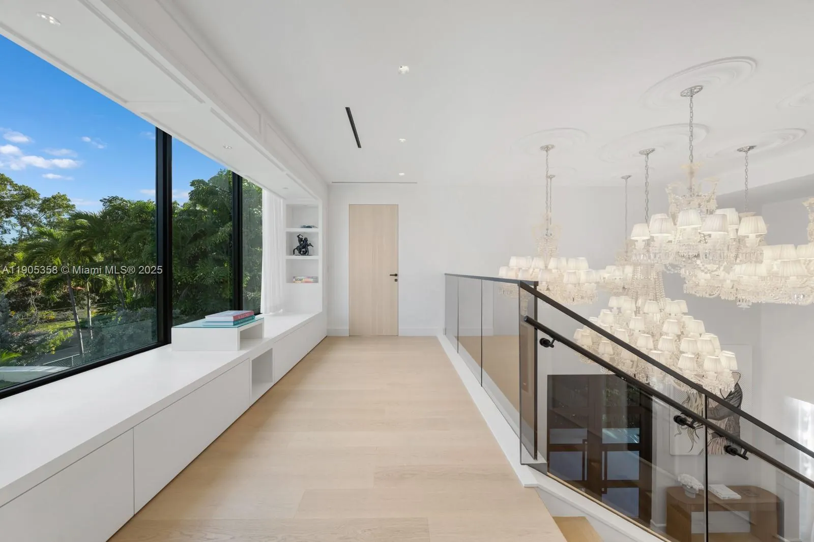 1165 N Biscayne Point Rd