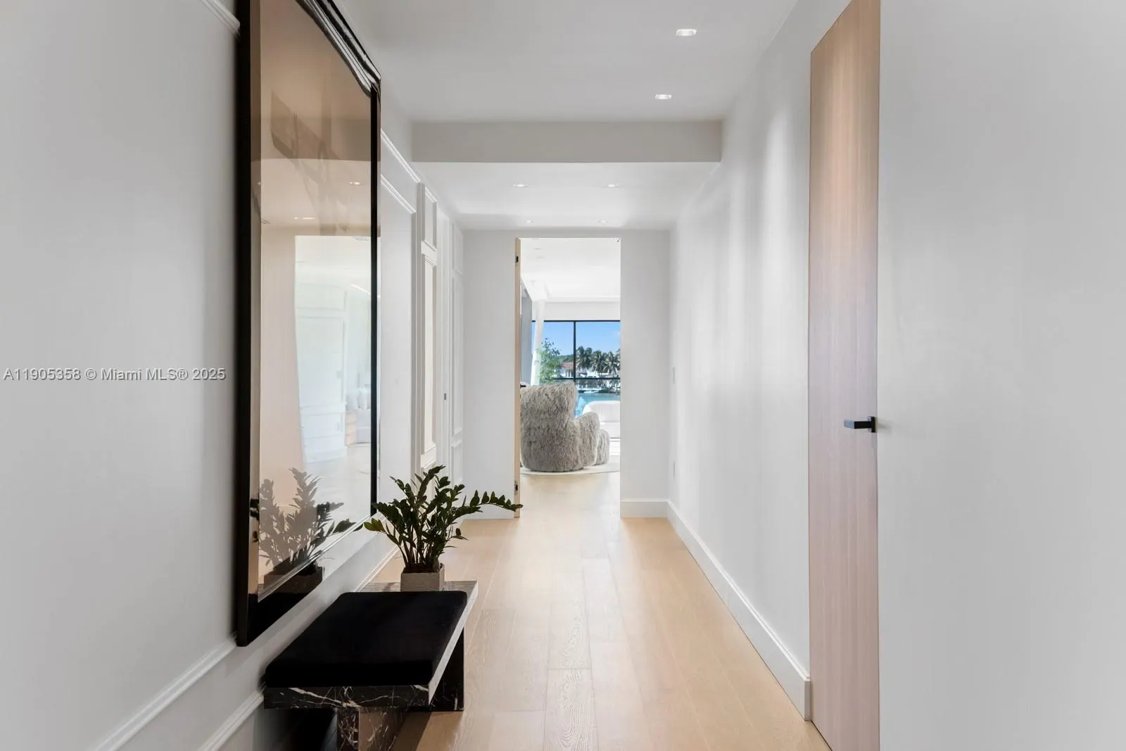 1165 N Biscayne Point Rd