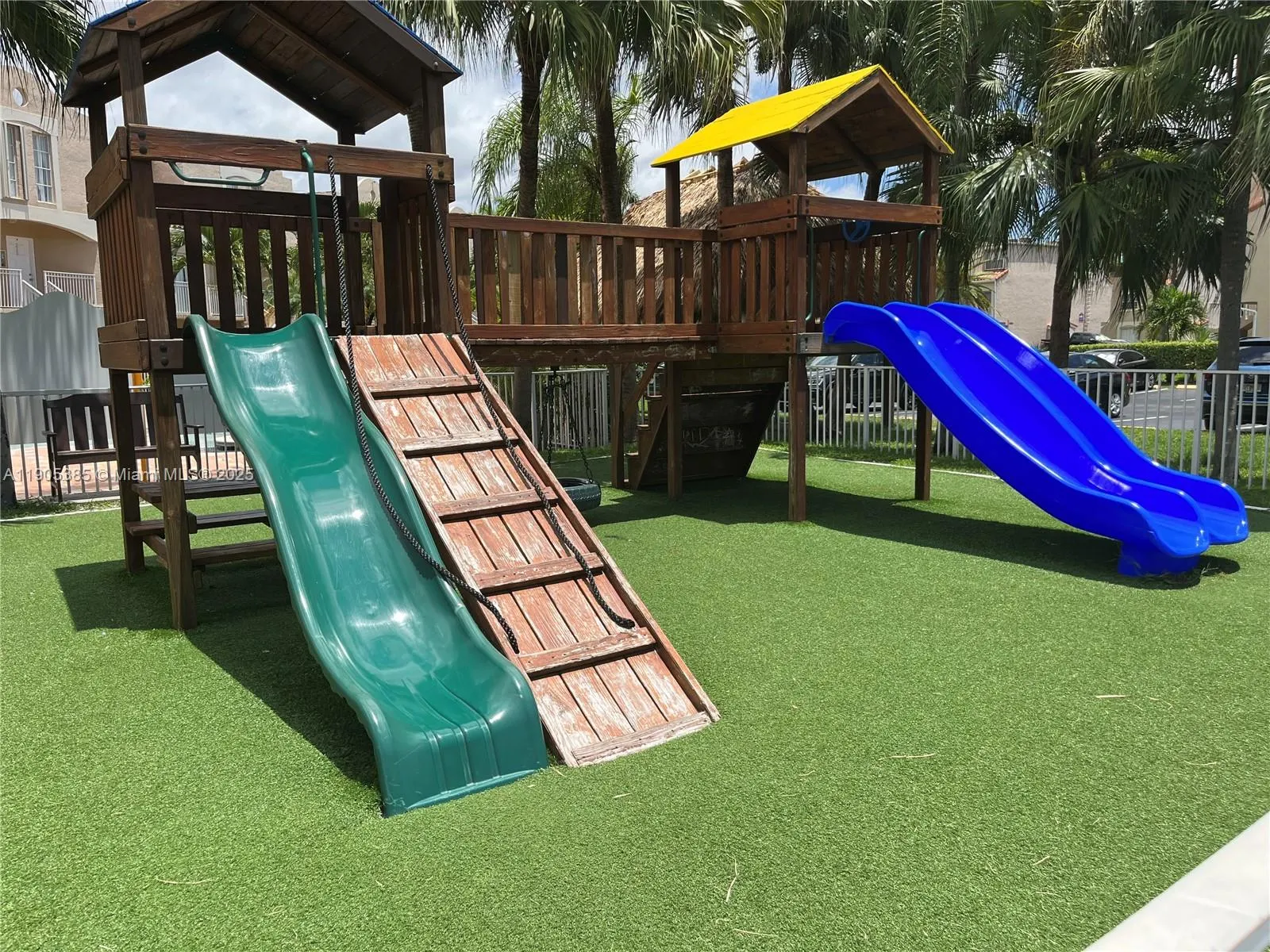 8585 NW 6th Ln, #9-208