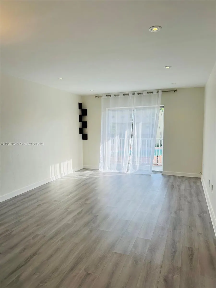 7505 SW 82nd St, #211