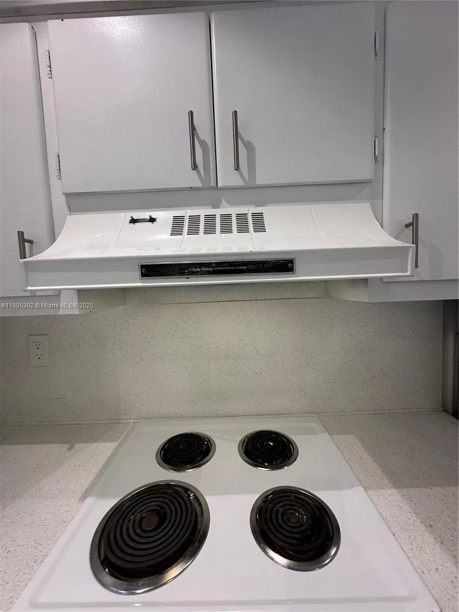 7505 SW 82nd St, #211