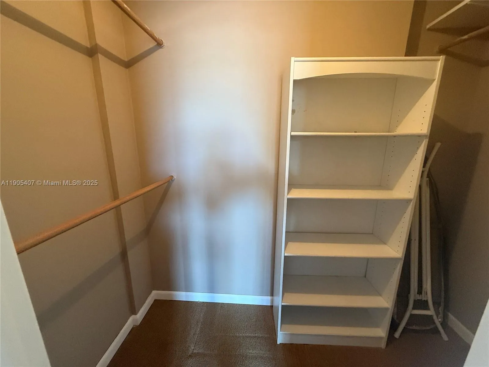 2801 NE 183rd St, #202W