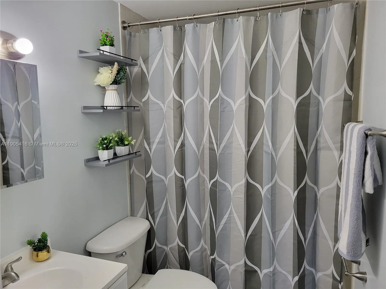 134 SW 7th Ave, #402