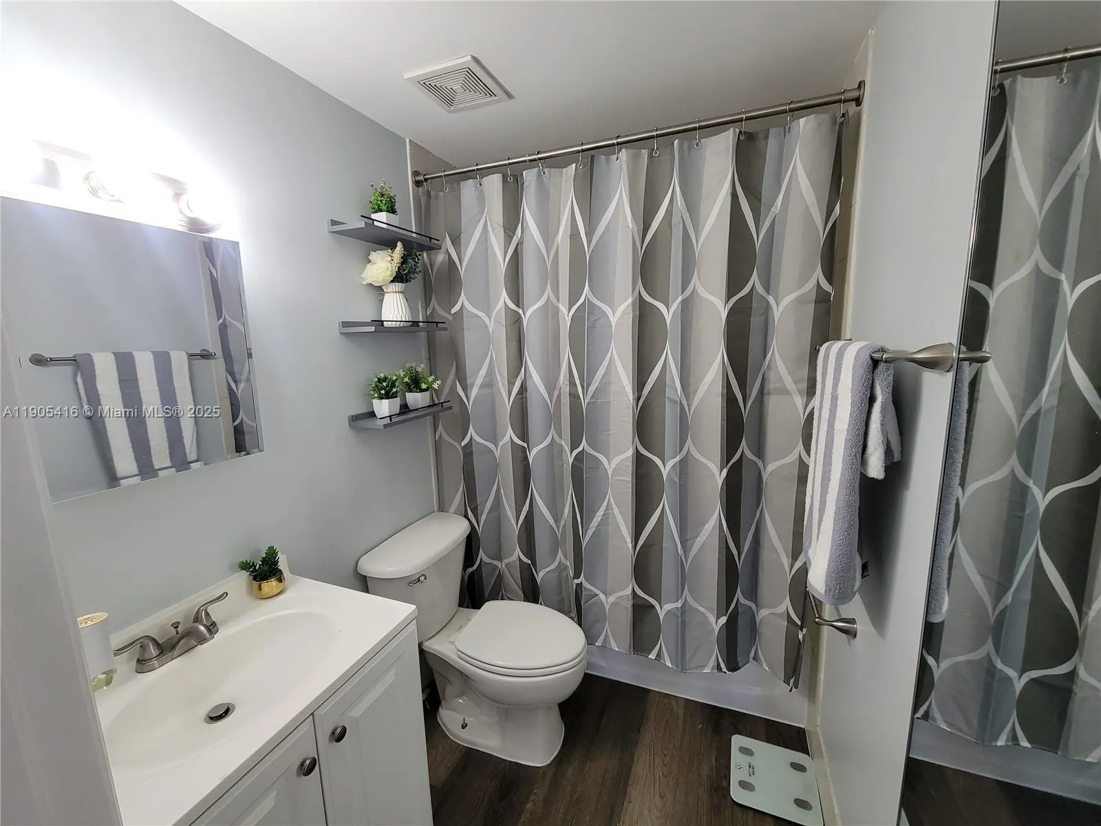 134 SW 7th Ave, #402