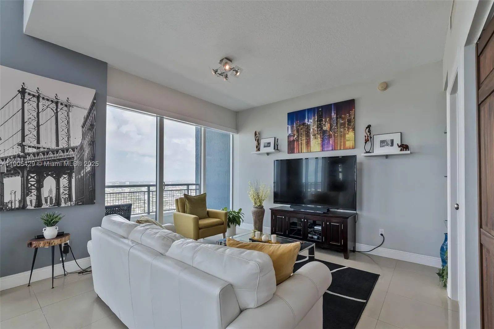 60 SW 13th St, #3401