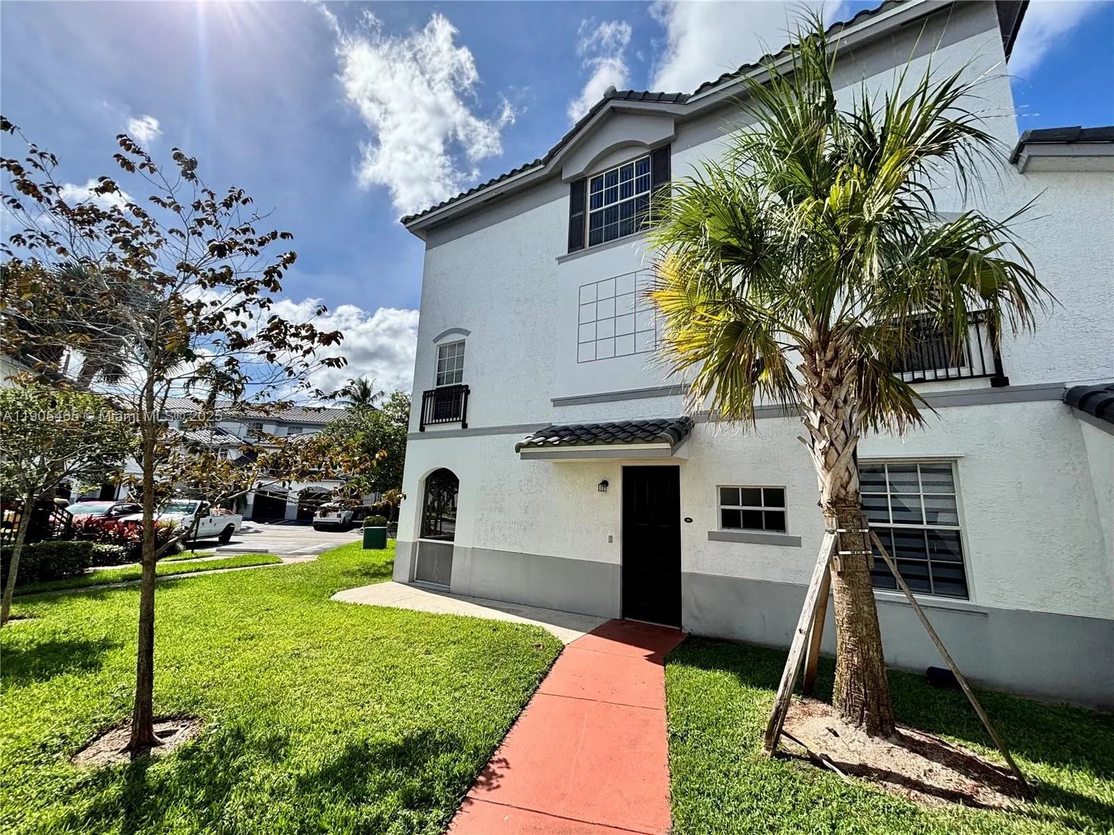 741 SW 148th Ave, #701