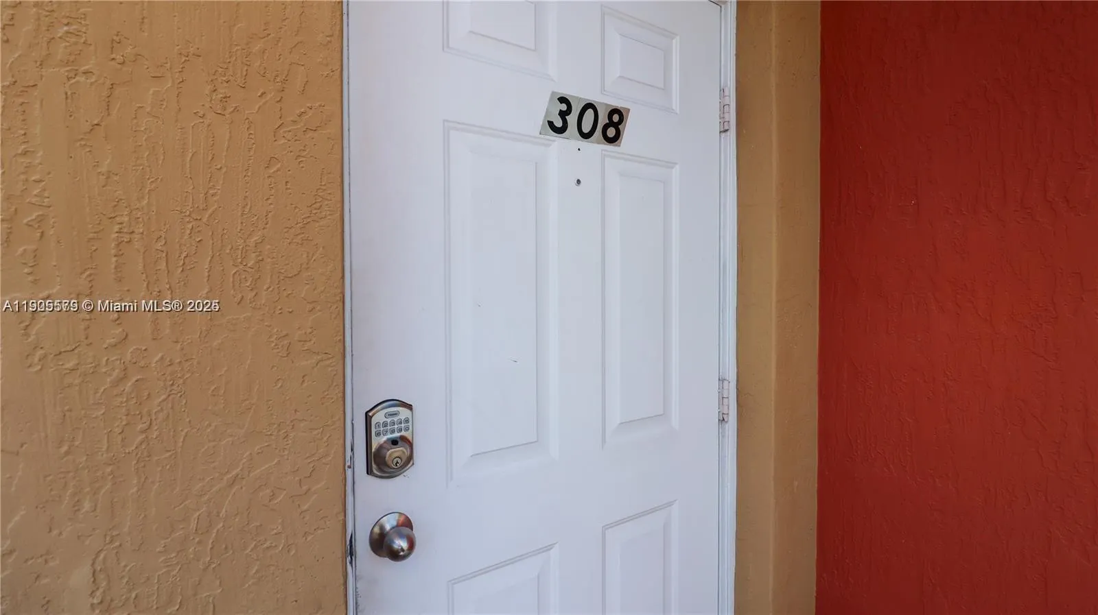 15330 SW 134th Pl, #308