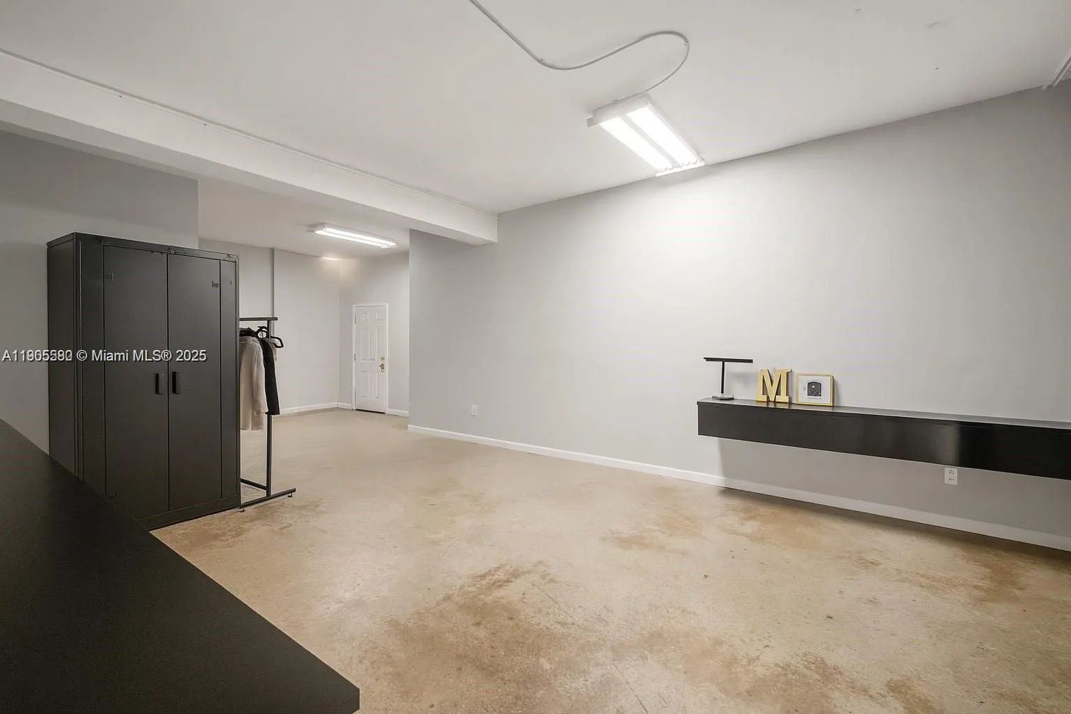 7025 NW 7th Ave, ##MAIN