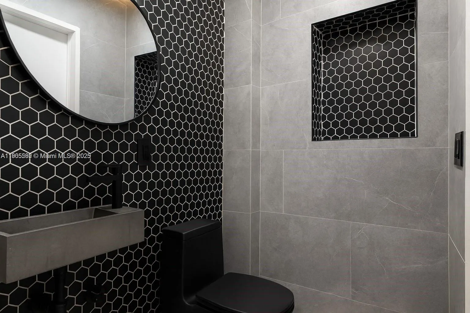 7025 NW 7th Ave, ##MAIN