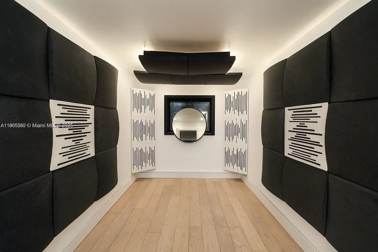 7025 NW 7th Ave, ##MAIN