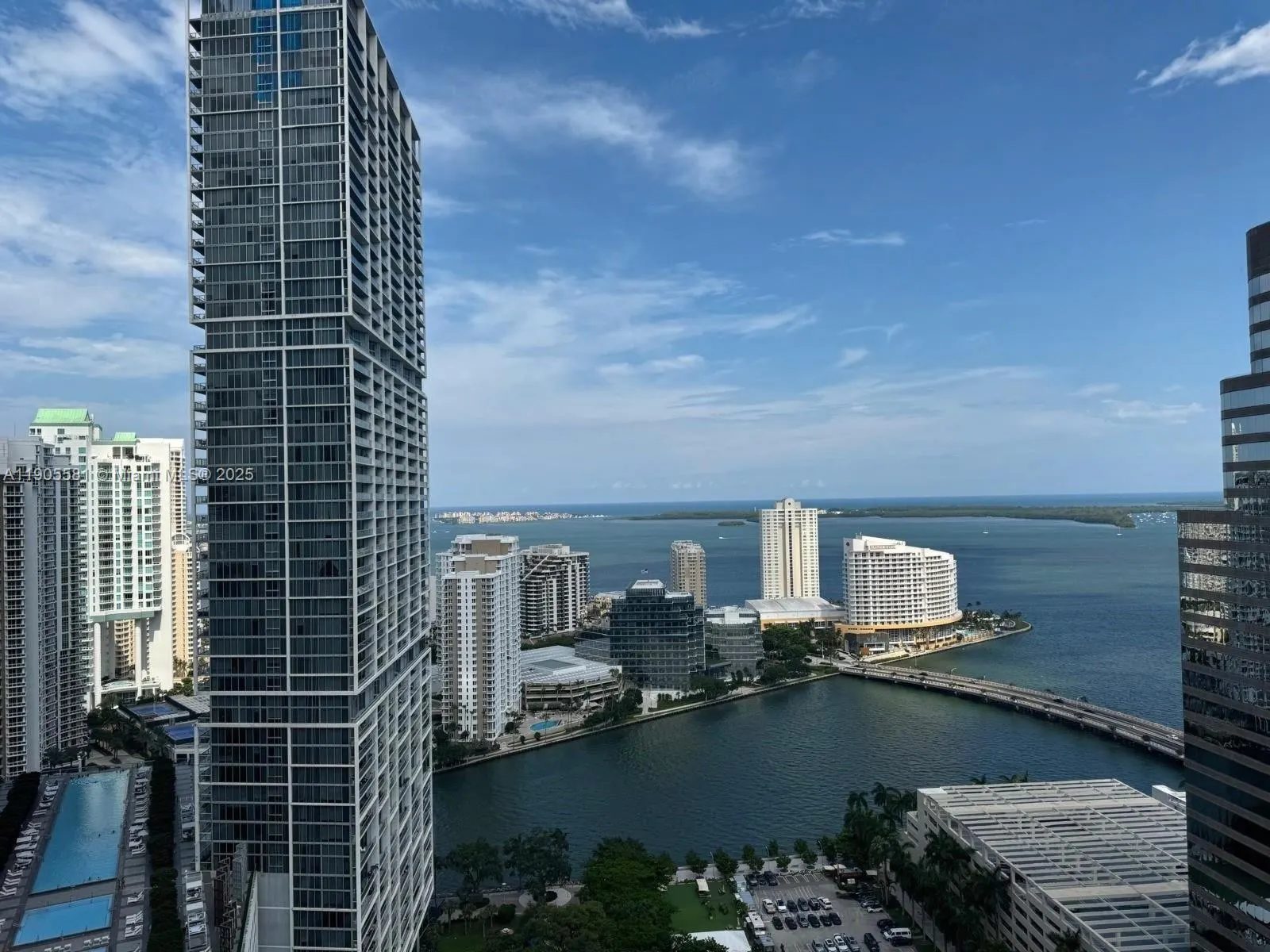 500 Brickell Ave, #3400