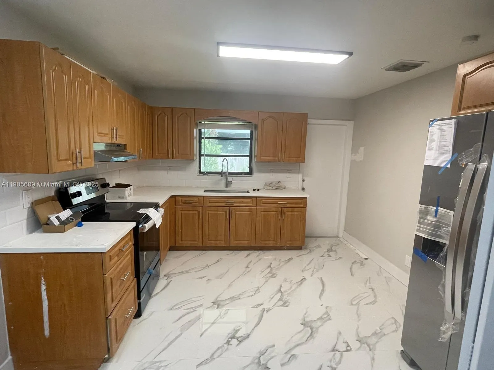 21123 E Dixie Hwy, #21123