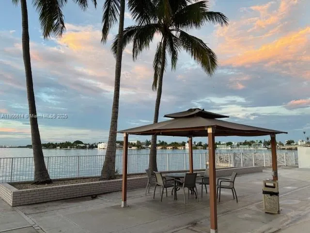 1865 79th St Cswy, #10J