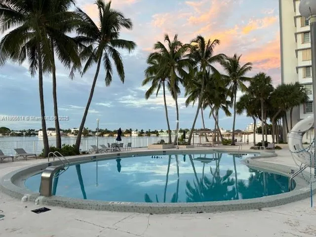 1865 79th St Cswy, #10J