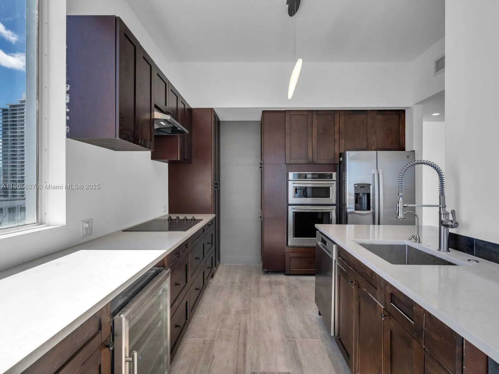 725 NE 22nd St, #16A