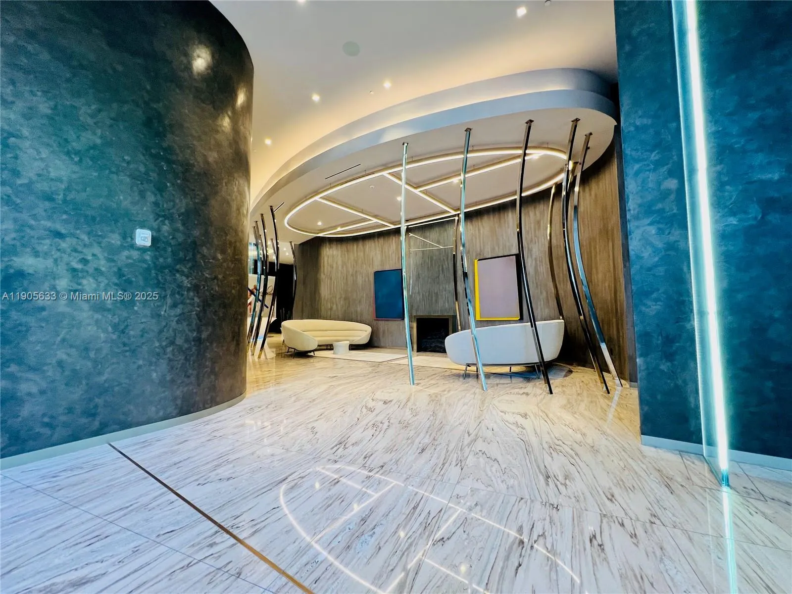 1000 Brickell Plz, #3503