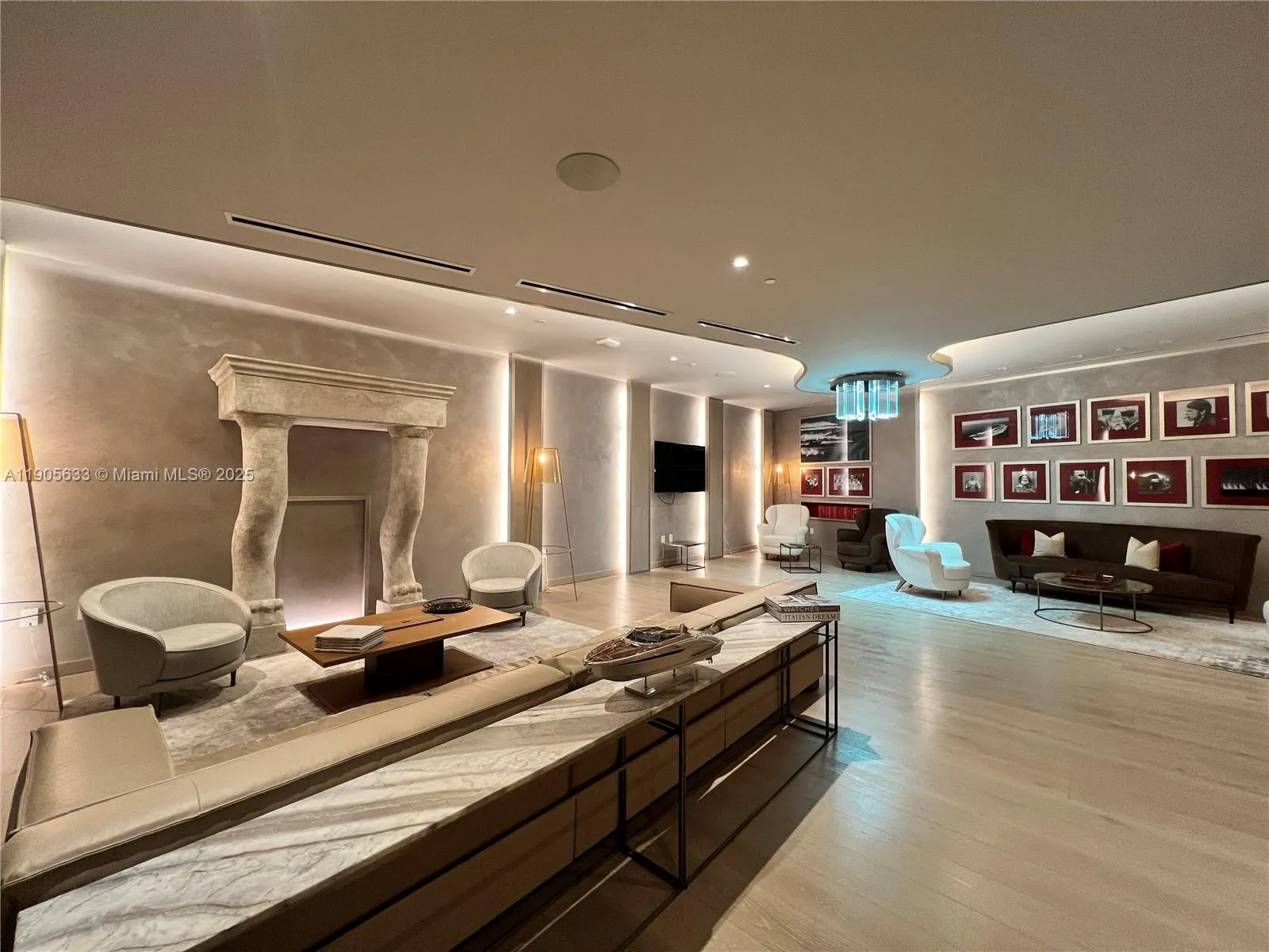 1000 Brickell Plz, #3503