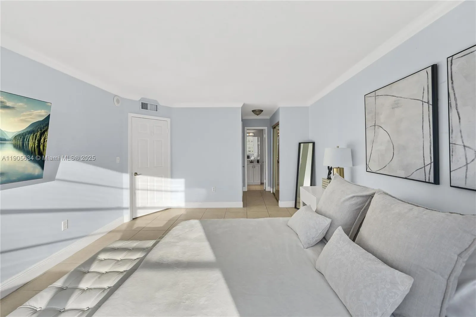 2851 NE 183rd ST, #1514E