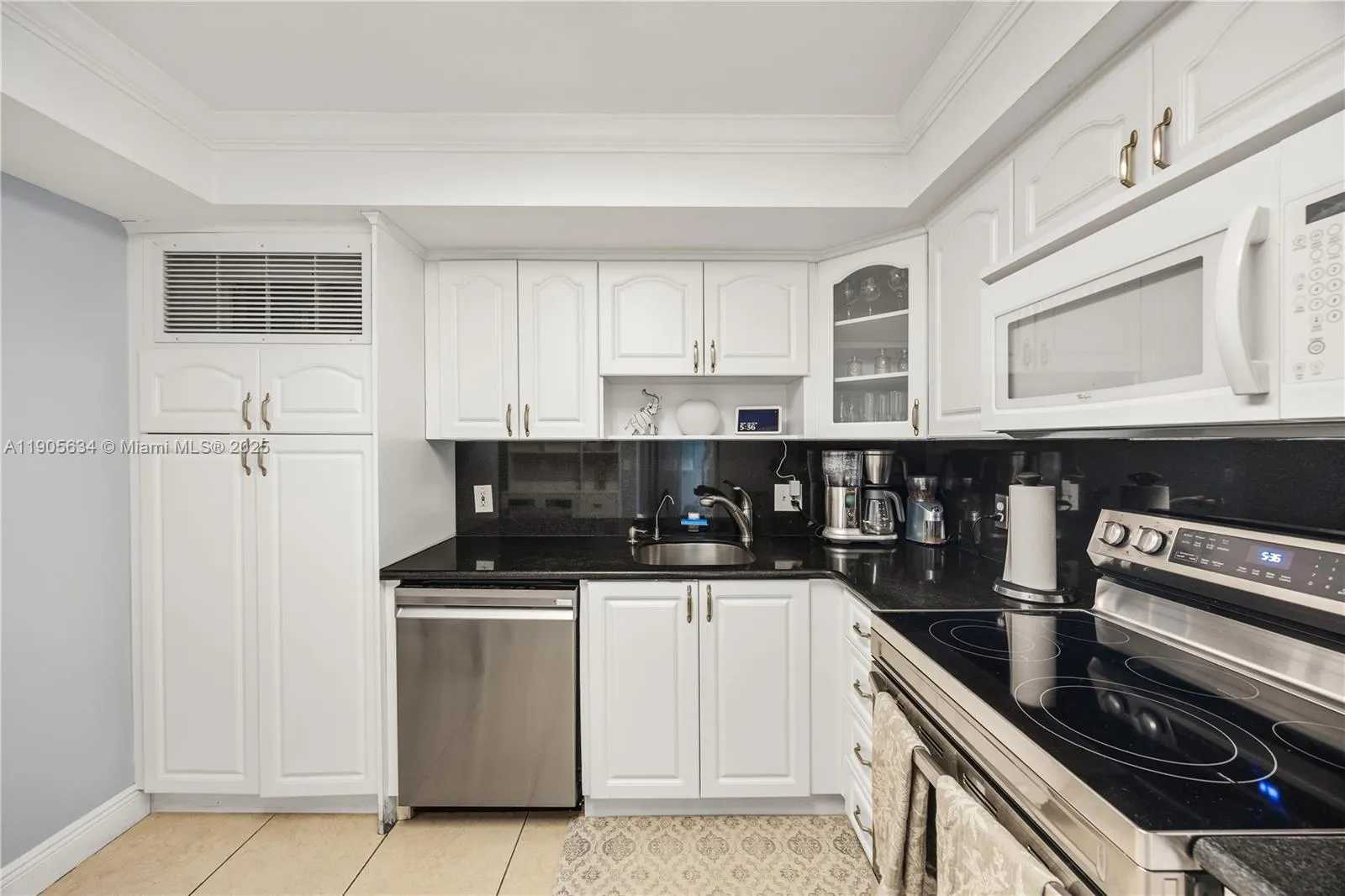 2851 NE 183rd ST, #1514E