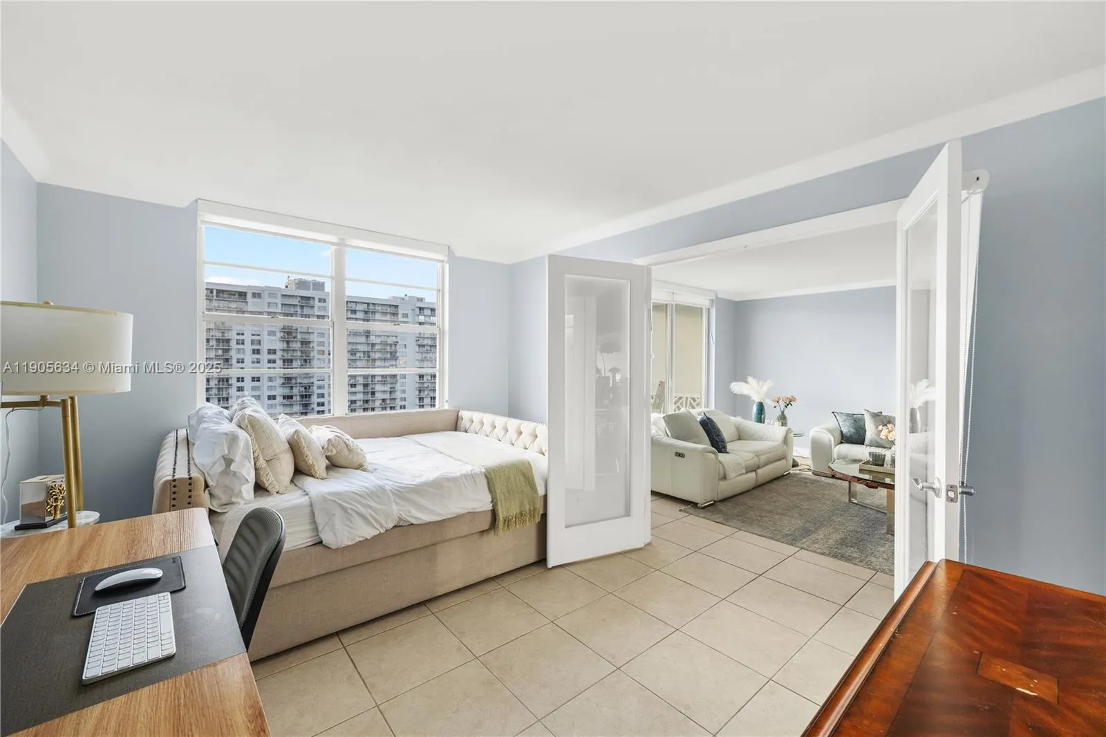 2851 NE 183rd ST, #1514E