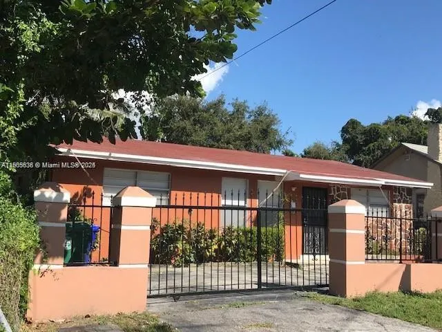 311 NE 57th St, #313