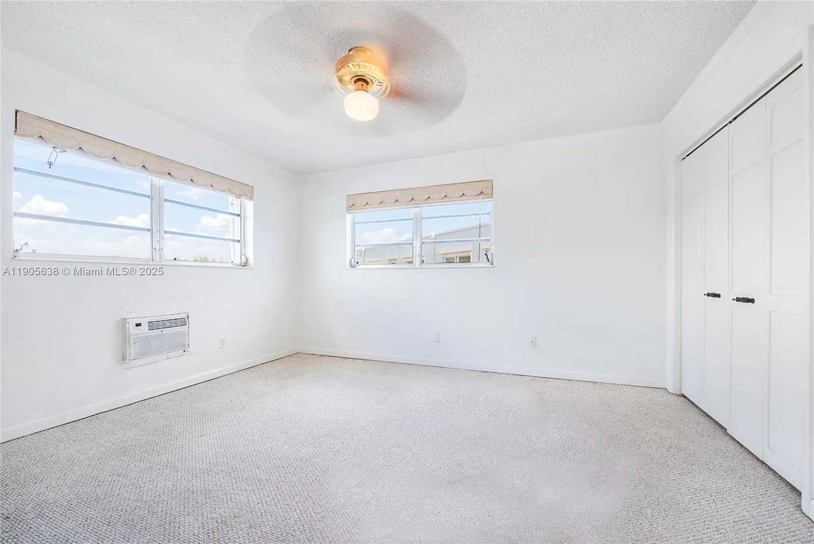 2700 NE 135th St, #48