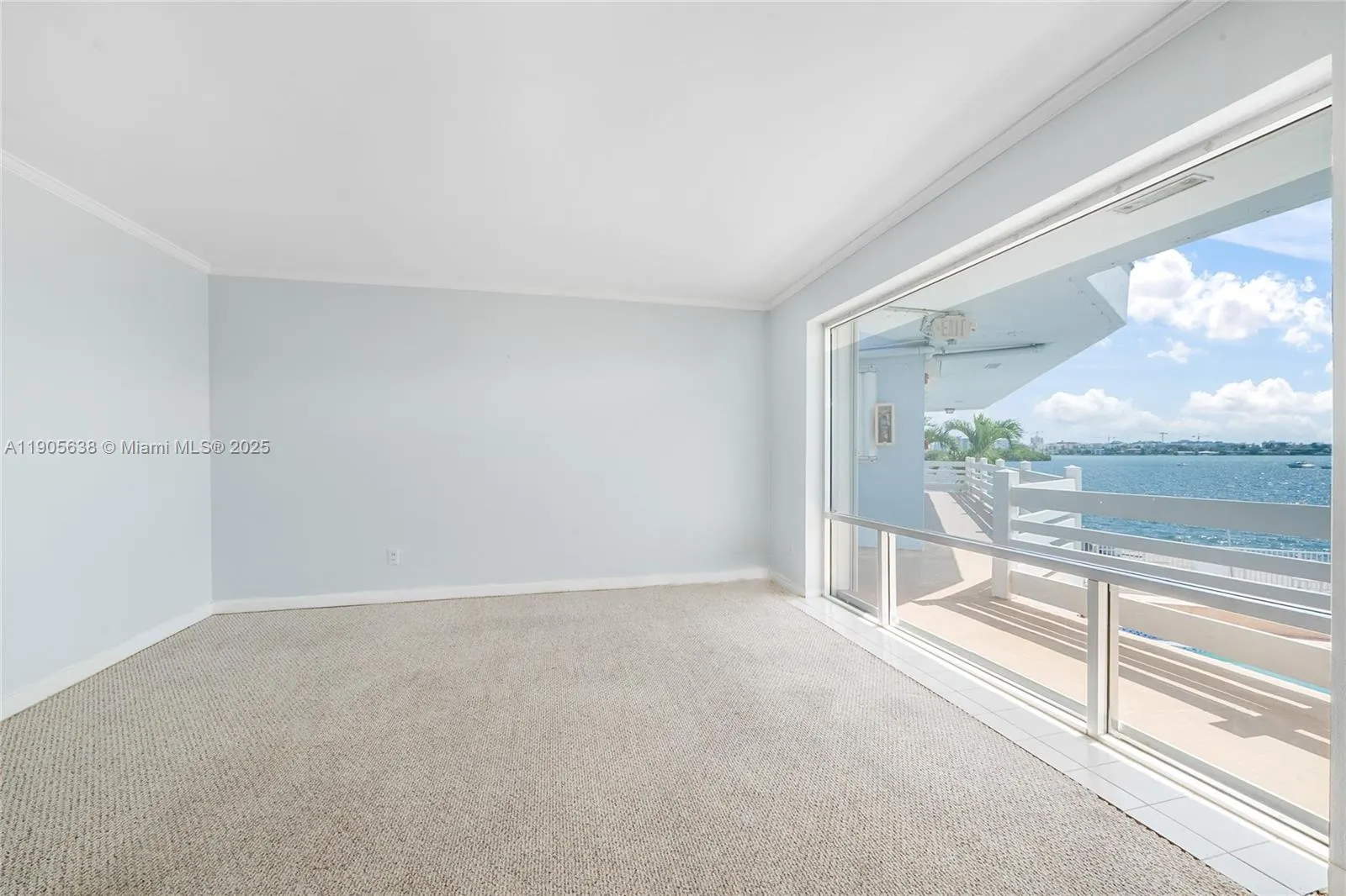 2700 NE 135th St, #48