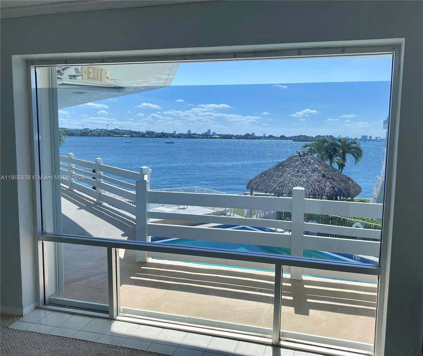 2700 NE 135th St, #48