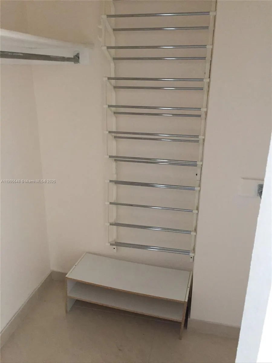 1985 S Ocean Dr, #12J