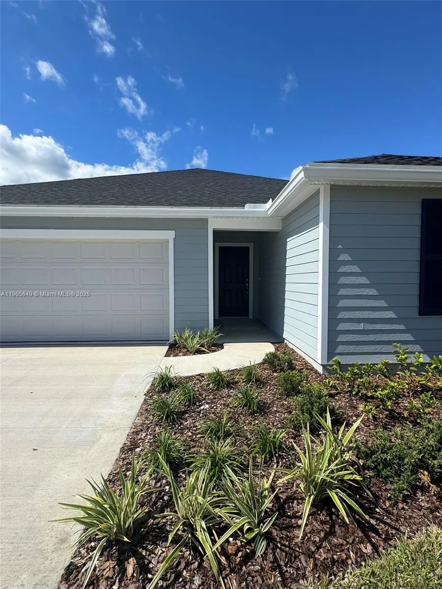 55 Signet Circle, #55