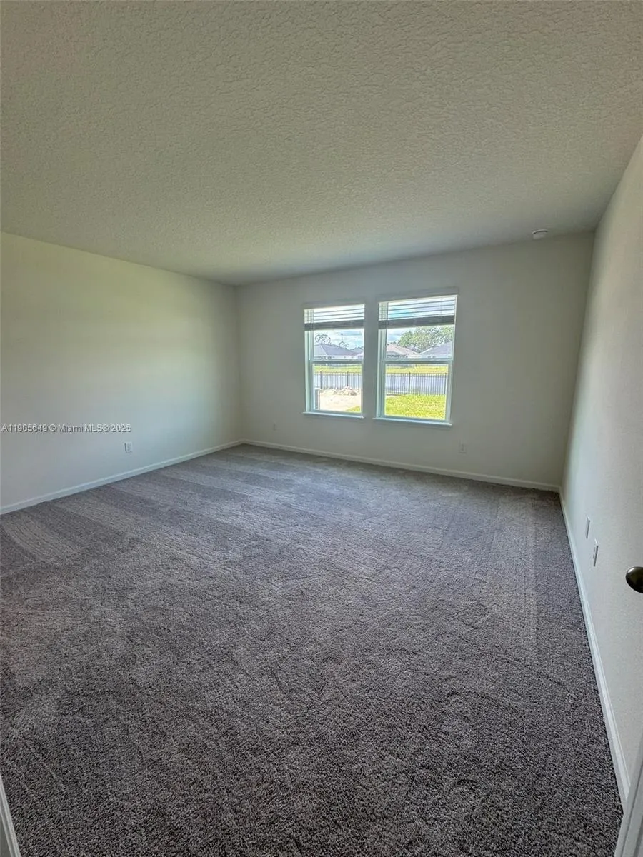 55 Signet Circle, #55