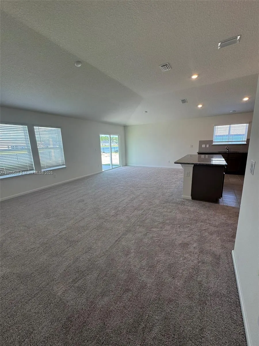 55 Signet Circle, #55