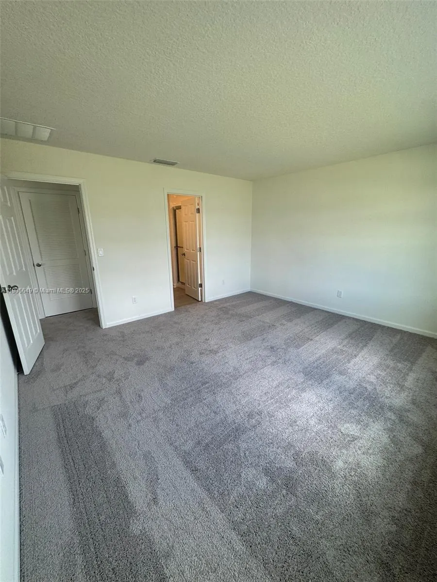 55 Signet Circle, #55