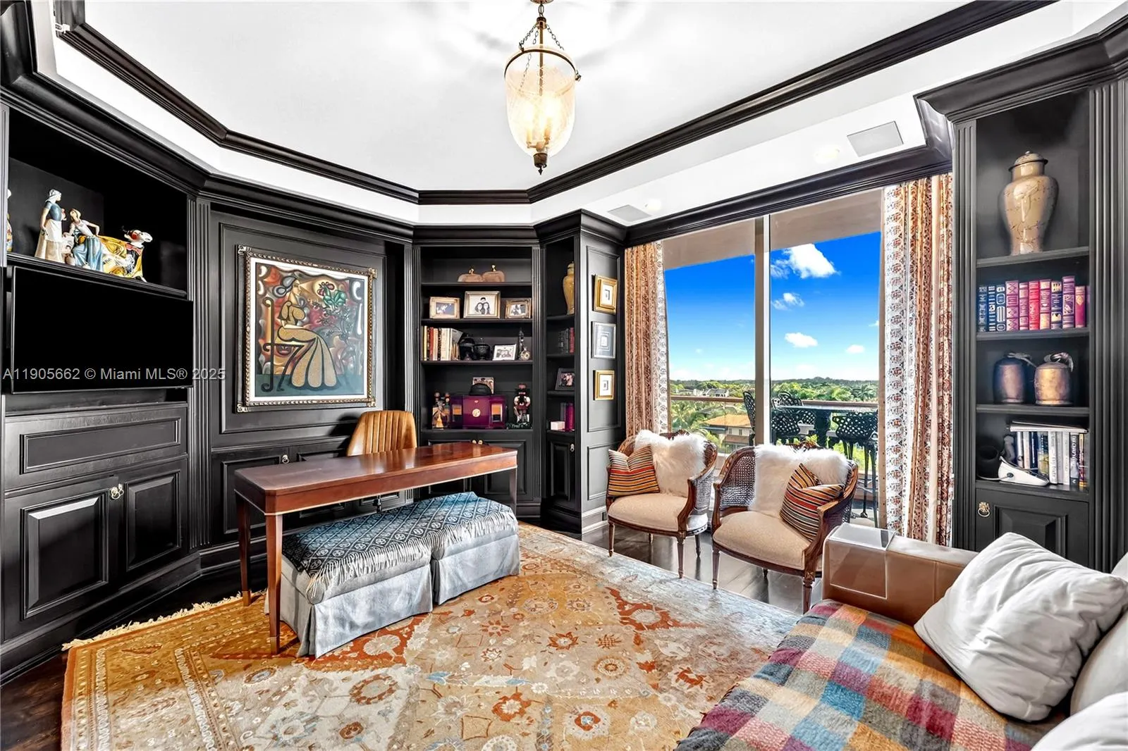 60 Edgewater Dr, #7A