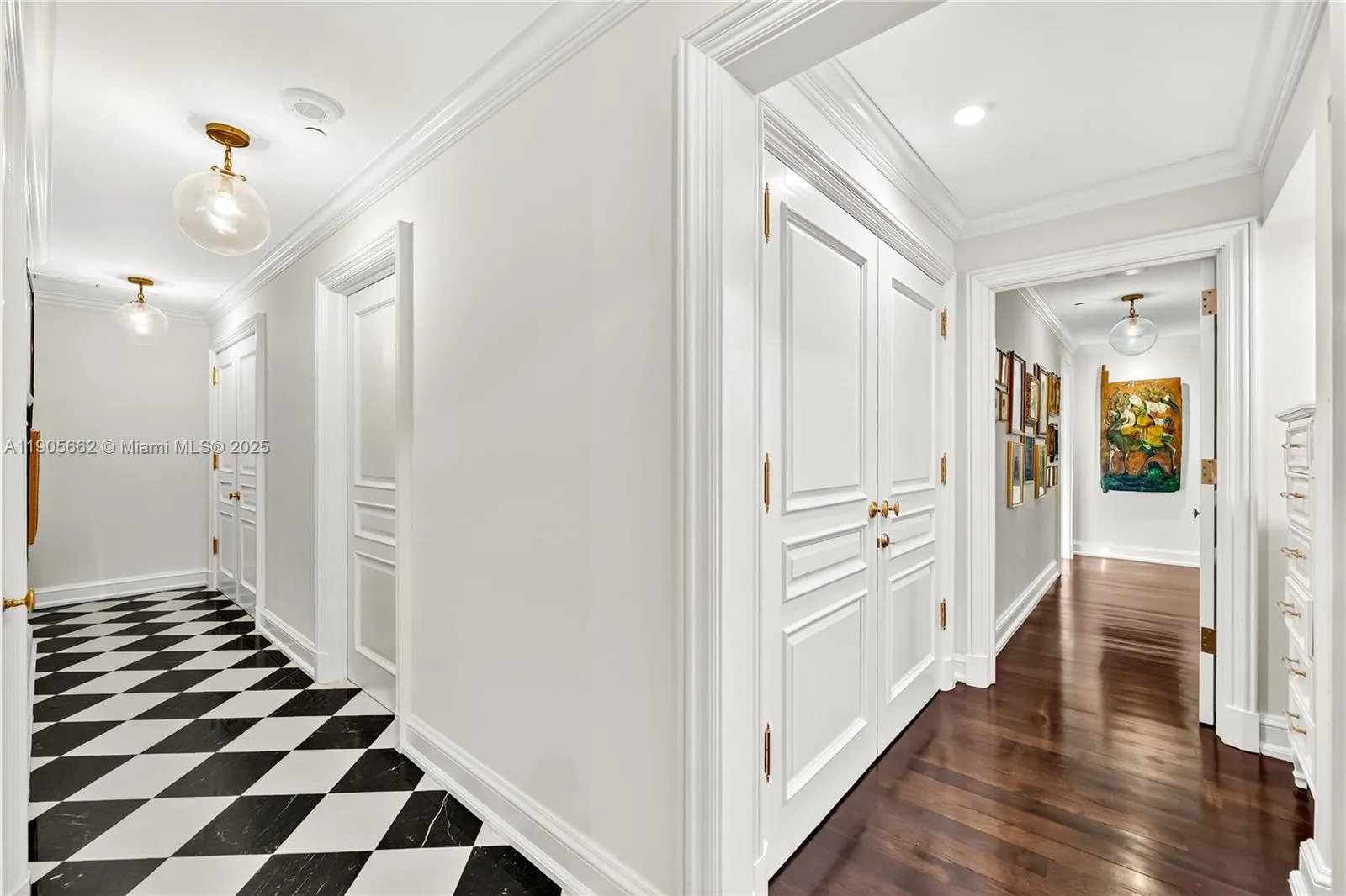 60 Edgewater Dr, #7A