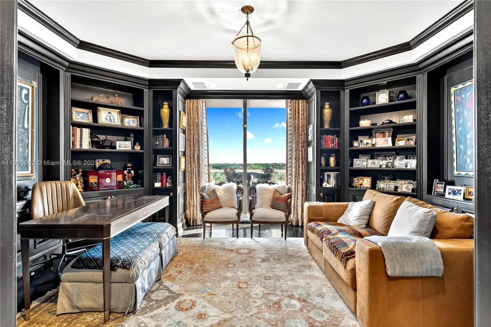 60 Edgewater Dr, #7A