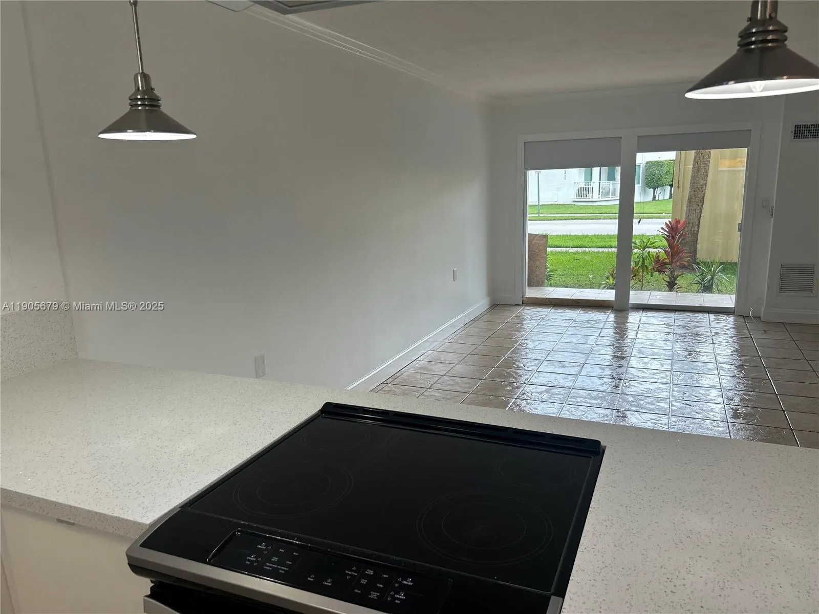 1600 NE 114th St, #108