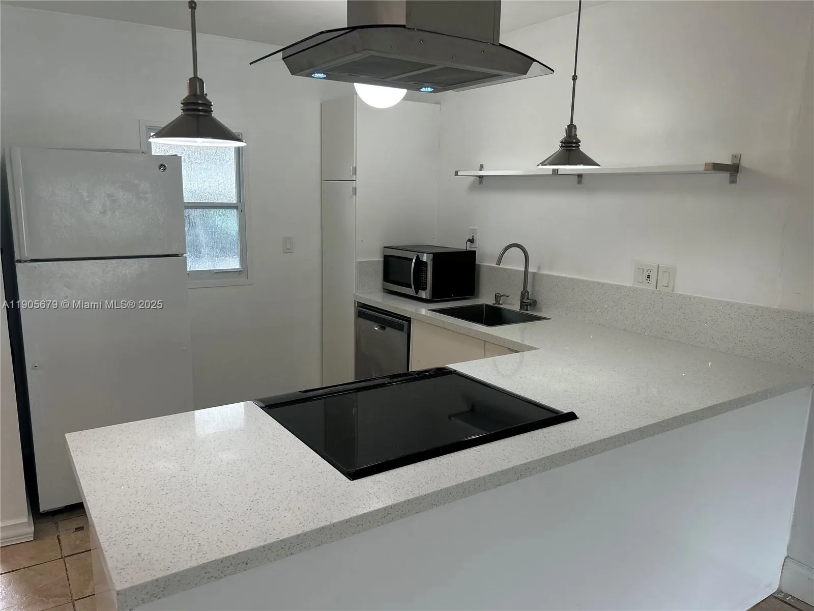 1600 NE 114th St, #108