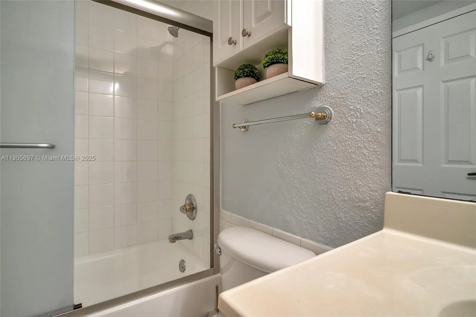 2501 S Ocean Dr, #1432