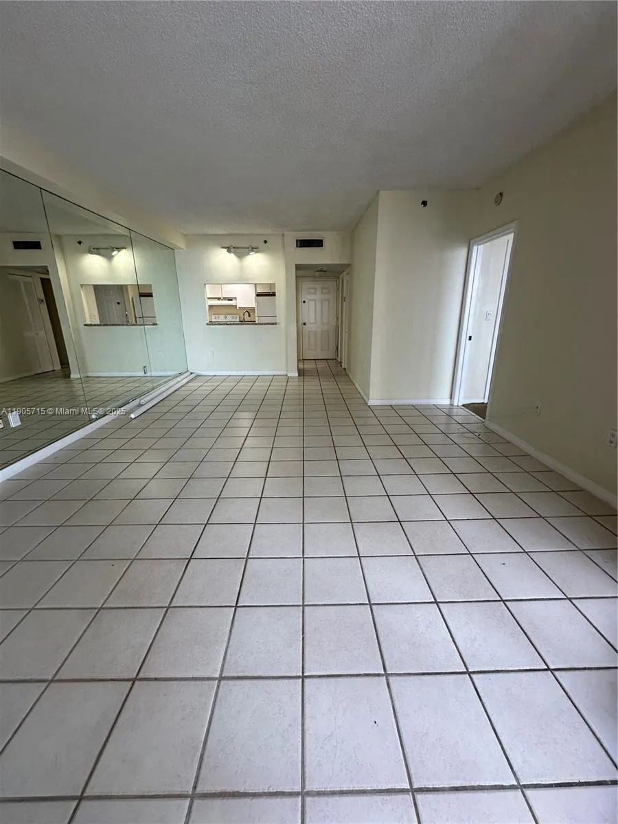 540 Brickell Key Dr, #1706