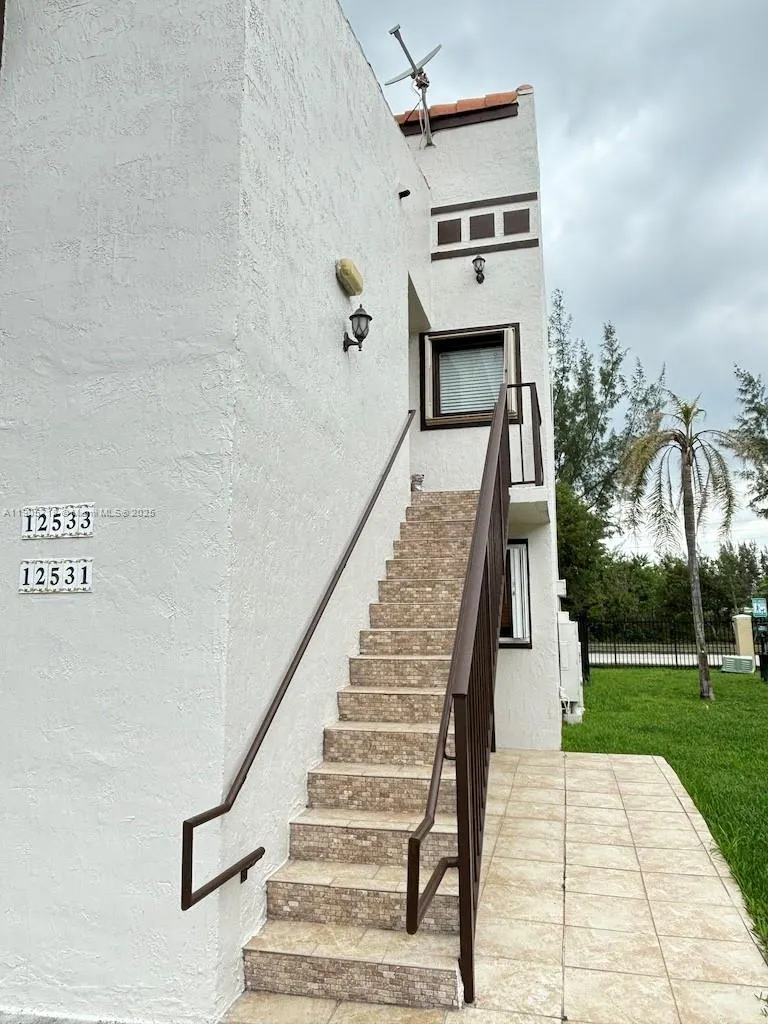 12533 NW 11th Way, #209