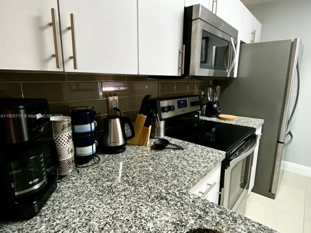 12533 NW 11th Way, #209