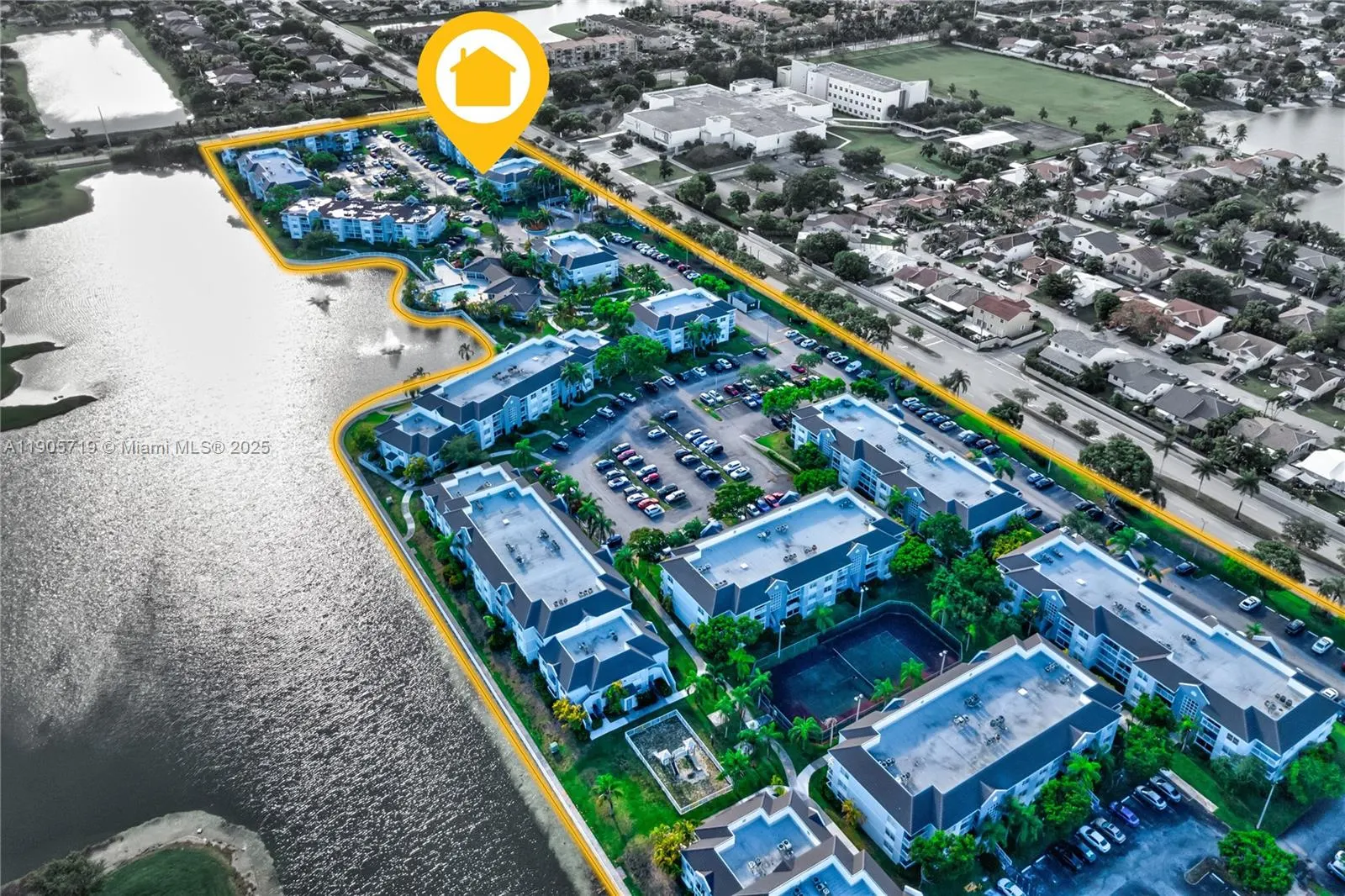 8650 SW 212th St, #303