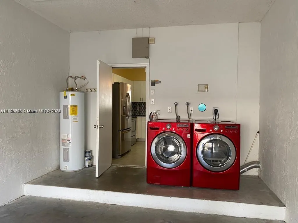 2142 Madeira Dr, #2142