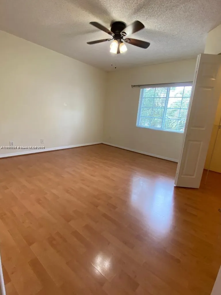 2142 Madeira Dr, #2142