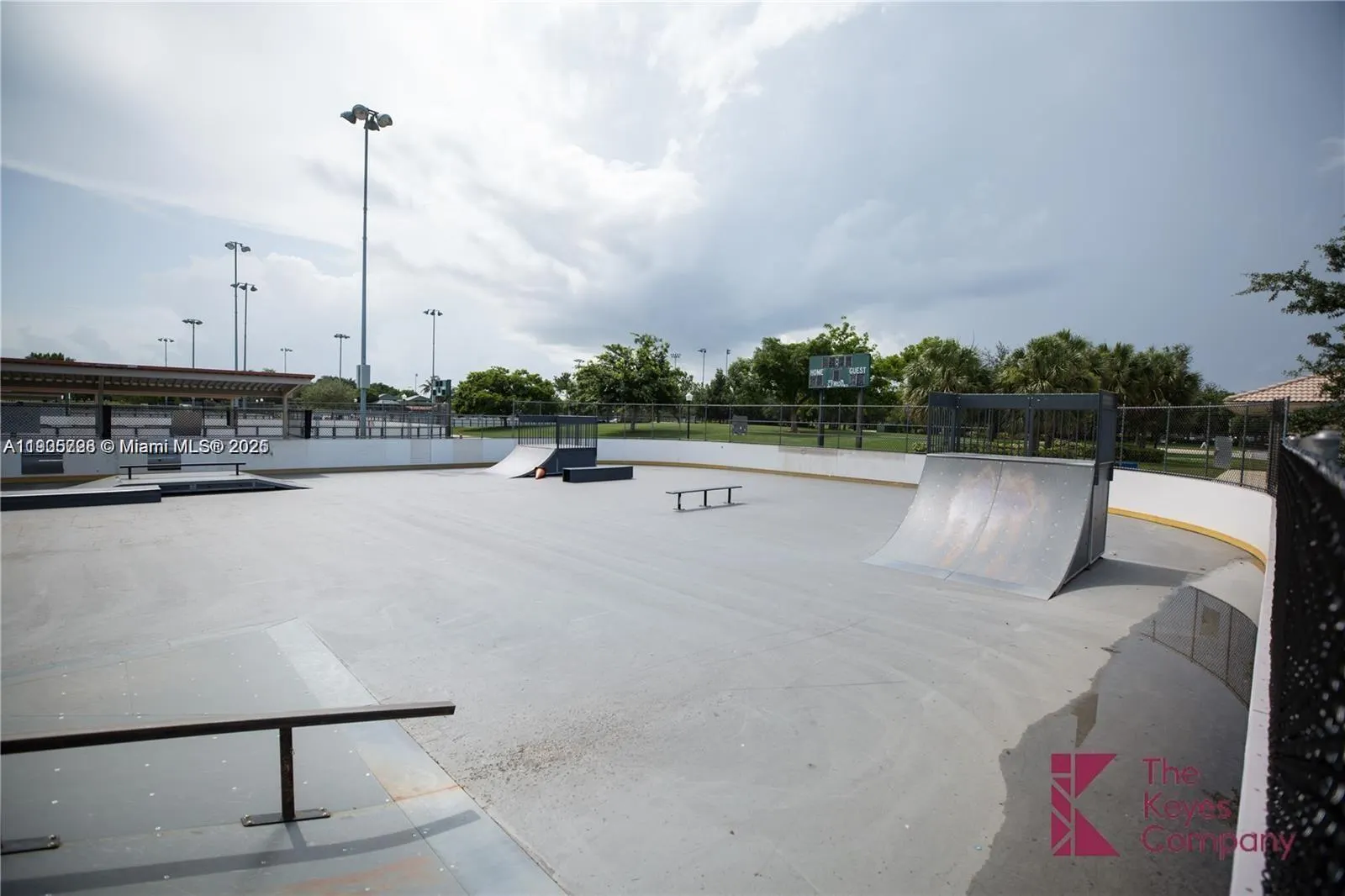 2142 Madeira Dr, #2142