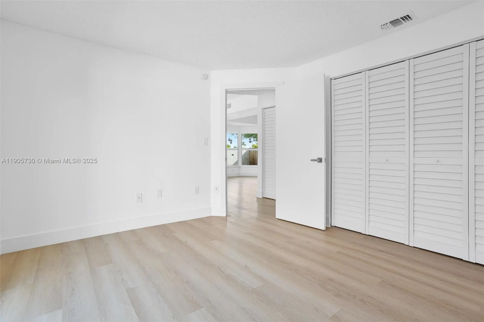 8501 NW 191st St, #8501